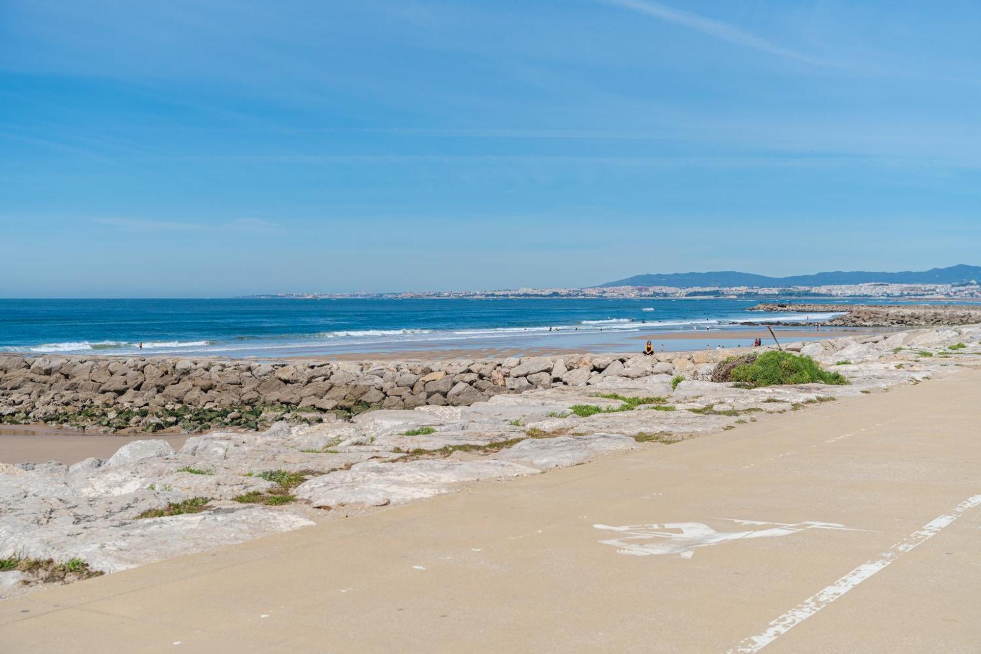 Sea View & Sundown, 150M From The Beach And Surf Spots Costa de Caparica Eksteriør billede